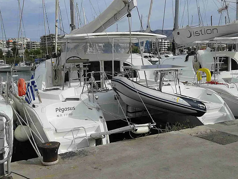 Lagoon 380 S2