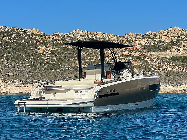 Invictus 280 GT