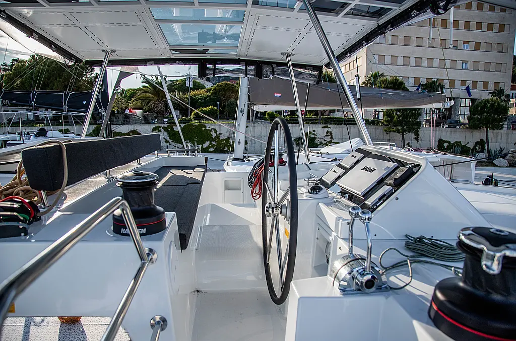 Lagoon 450 F - 
