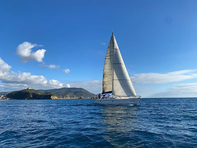 Sun Odyssey 42.2