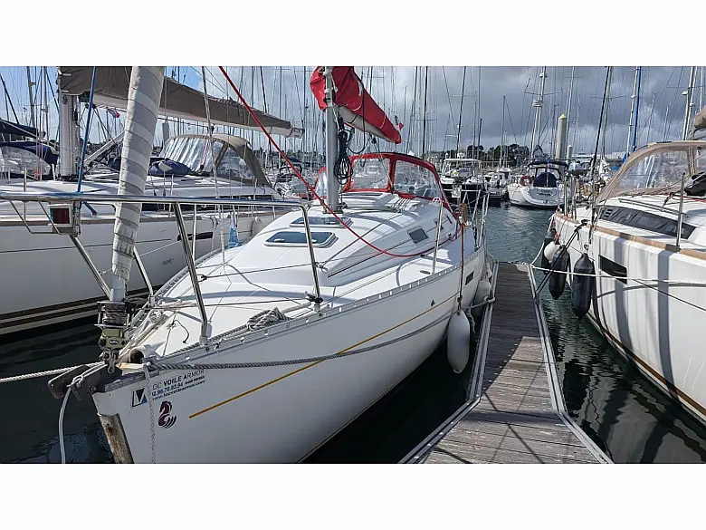 Oceanis 311 (DL)