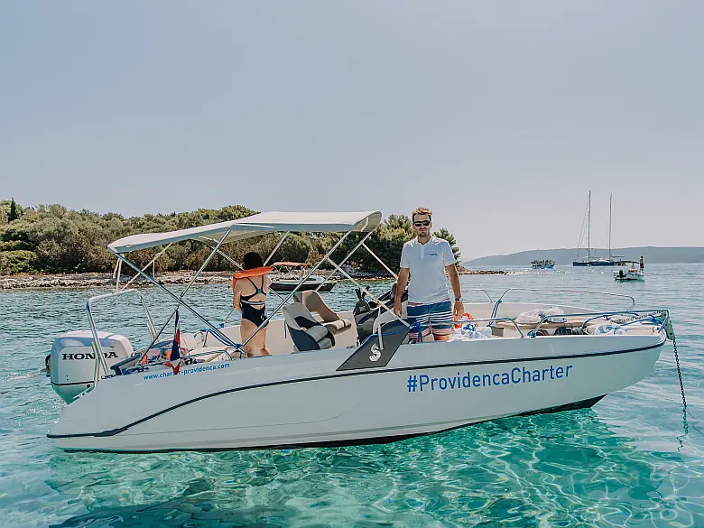 Beneteau Flyer 6.6 Space Deck