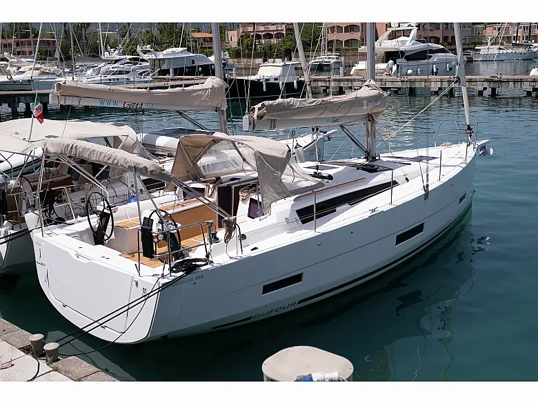 Dufour 390 Grand Large