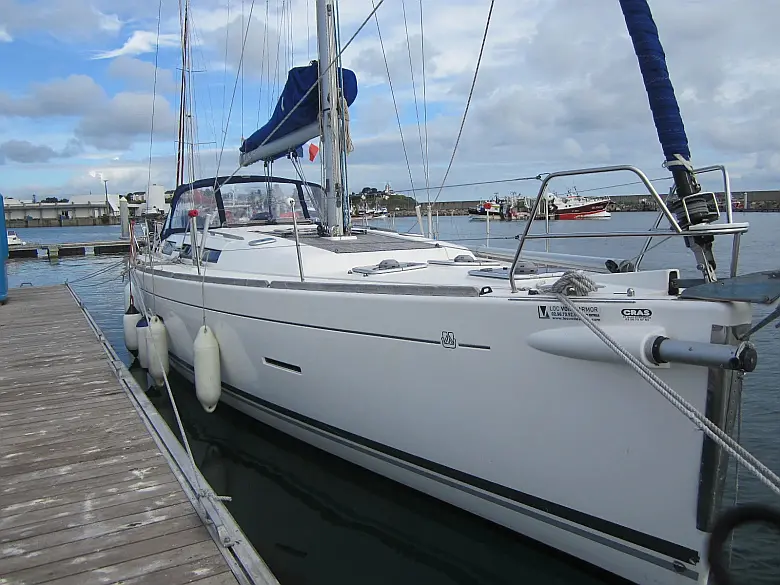 Dufour 445 