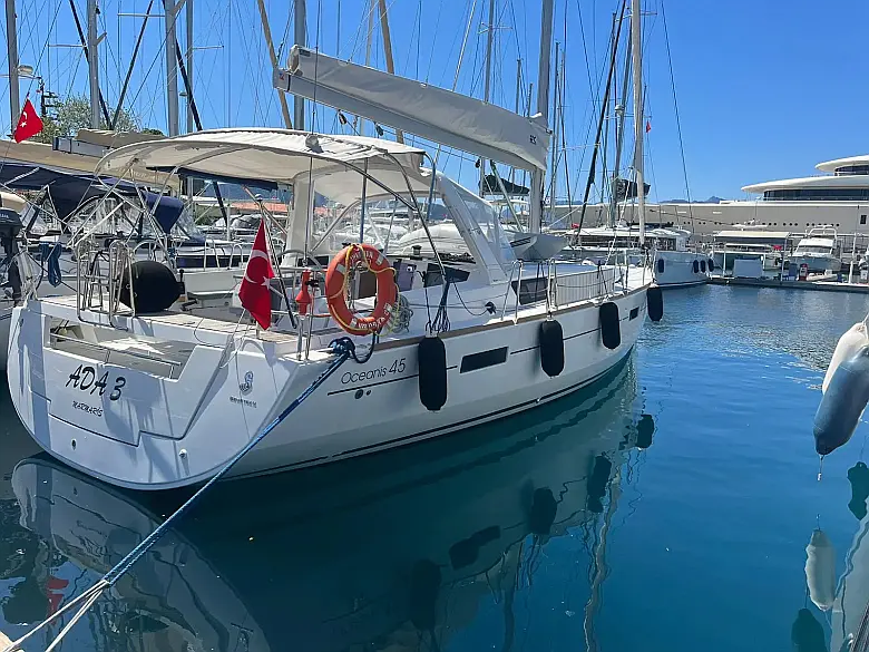 Oceanis 45