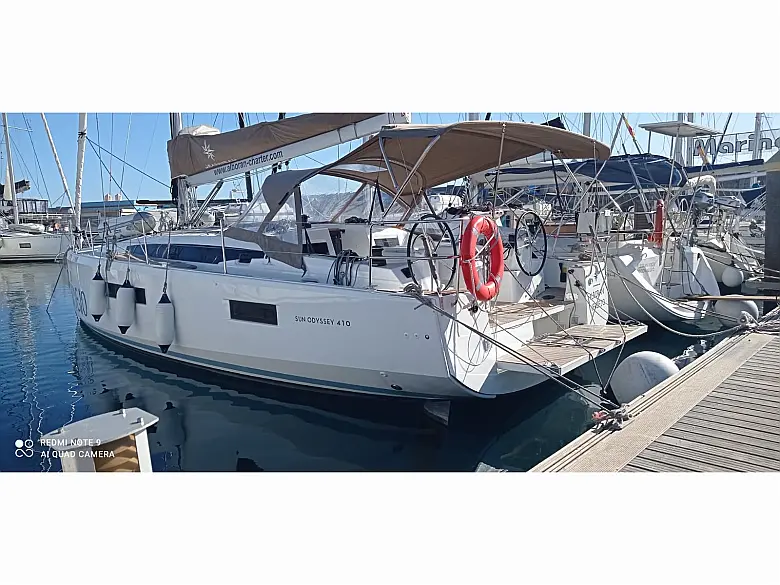 Sun Odyssey 410